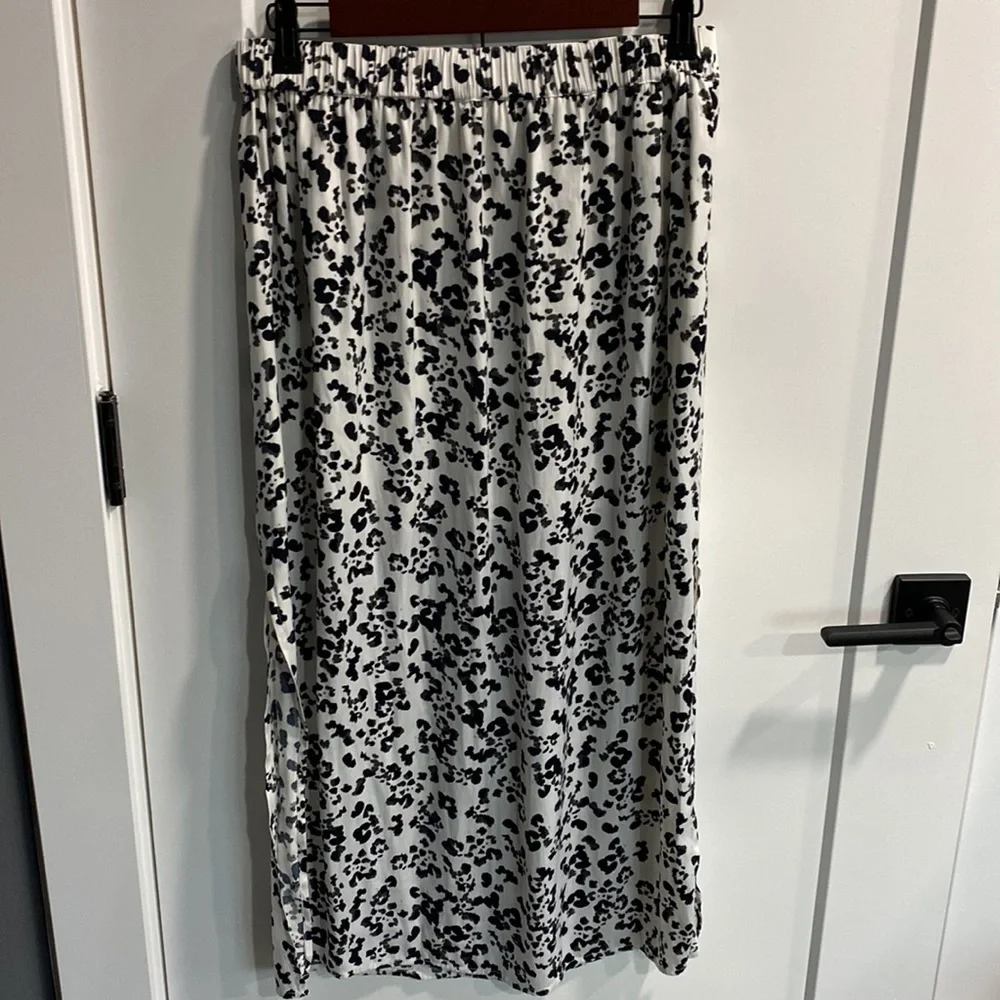 Saltwater Luxe Midi Satin Leopard Print Skirt EUC